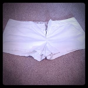 White American Eagle Shorts Size 12